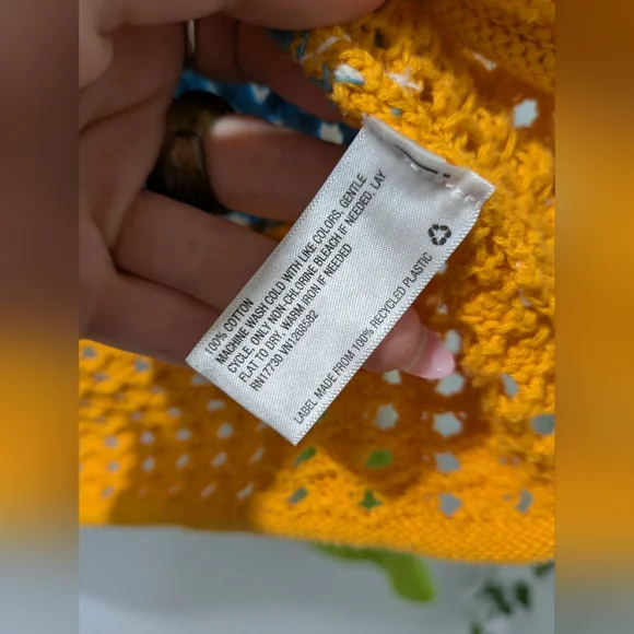 XS Wild Fable Multicolored Thich Fishnet Crew Neck Sweater - Picture 3 of 4